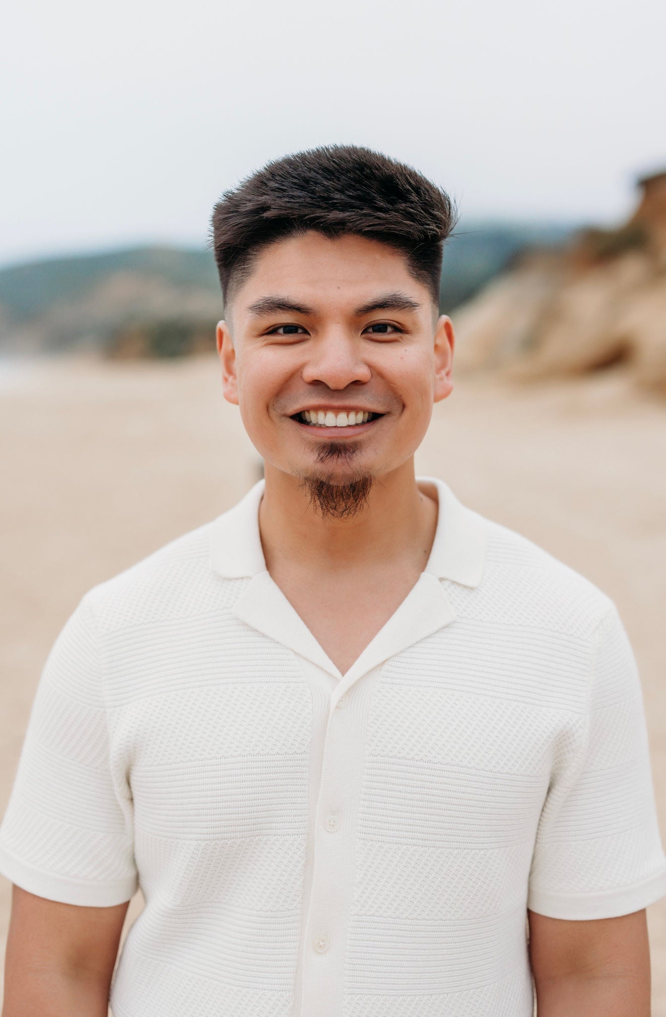 Headshot-style photo of Ian Lansangan of Snowflake