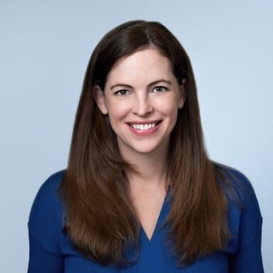 caitlin halferty headshot