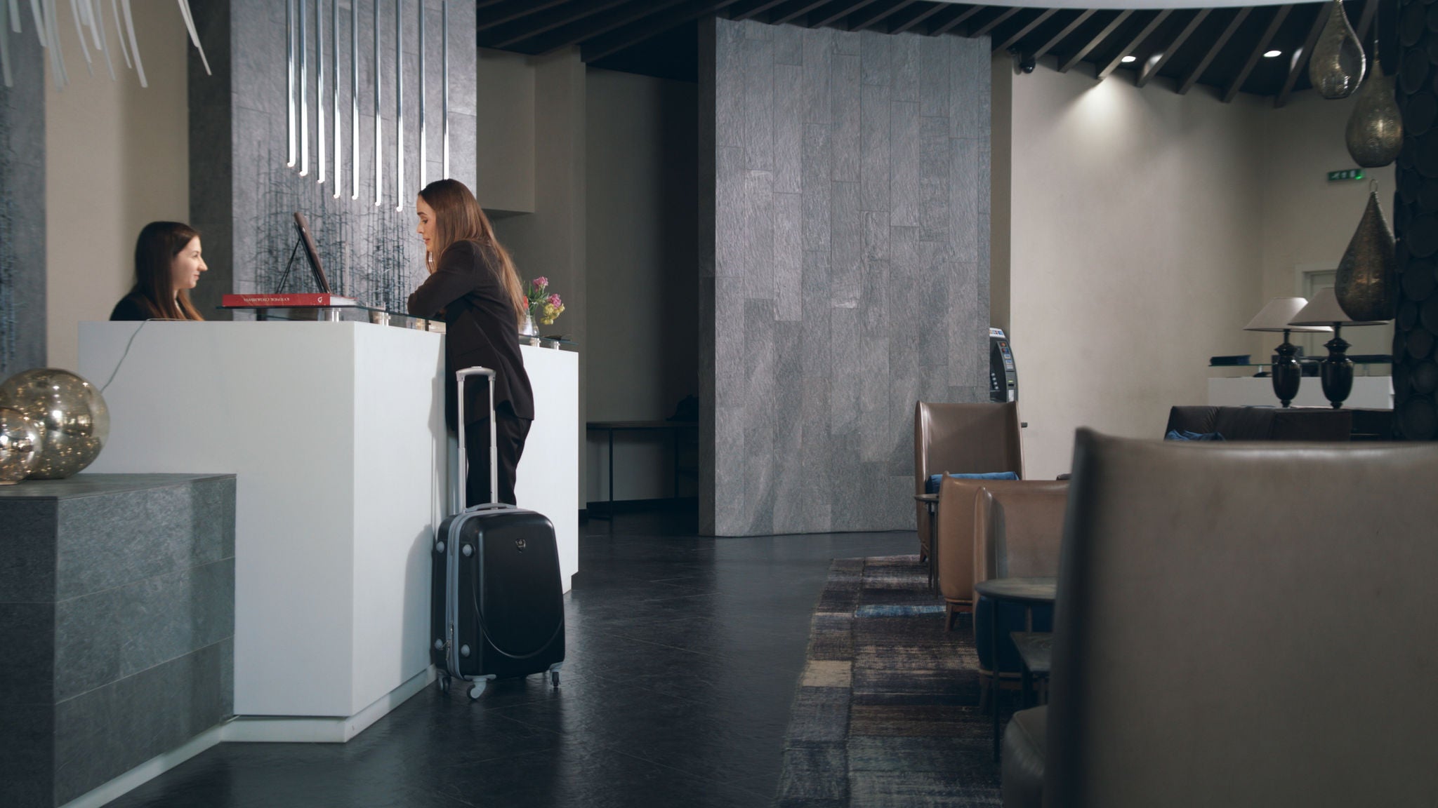 hotel reception check in