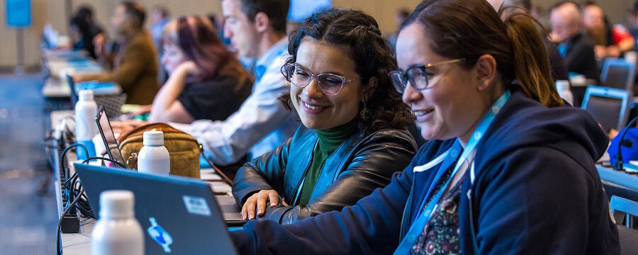 Attendees collaborating at Snowflake Summit 25