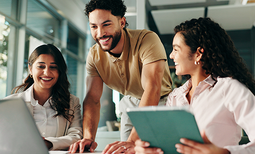 3 coworkers working together