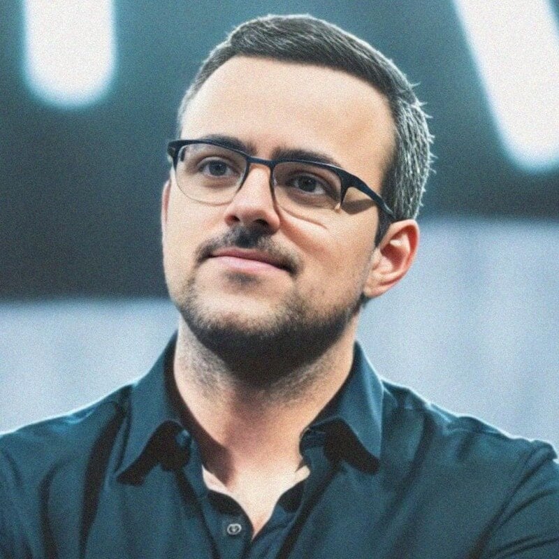 portrait of Joao Moura