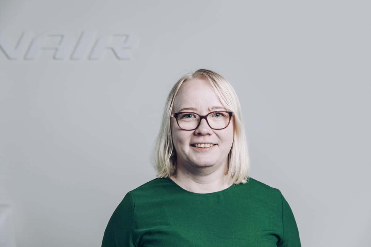 Developing a Long-Term Data Strategy Minna Karha, Head of Data at Finnair